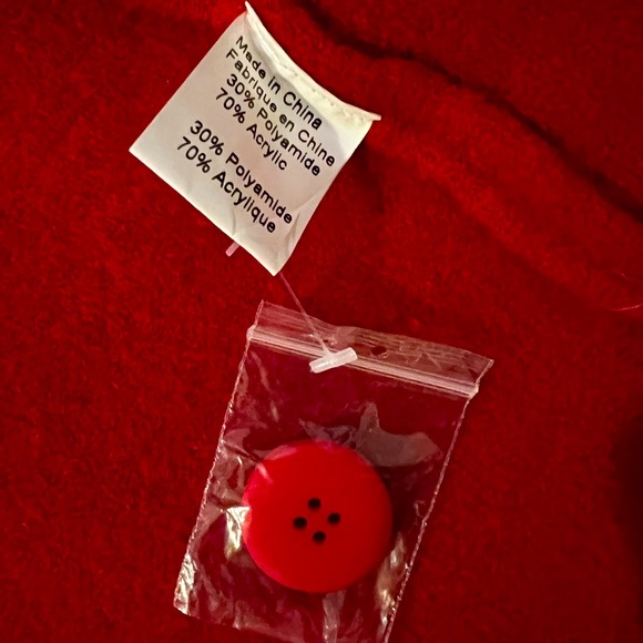 Gorgeous wool blend trench. New with tags. So soft and warm. - Picture 4 of 7